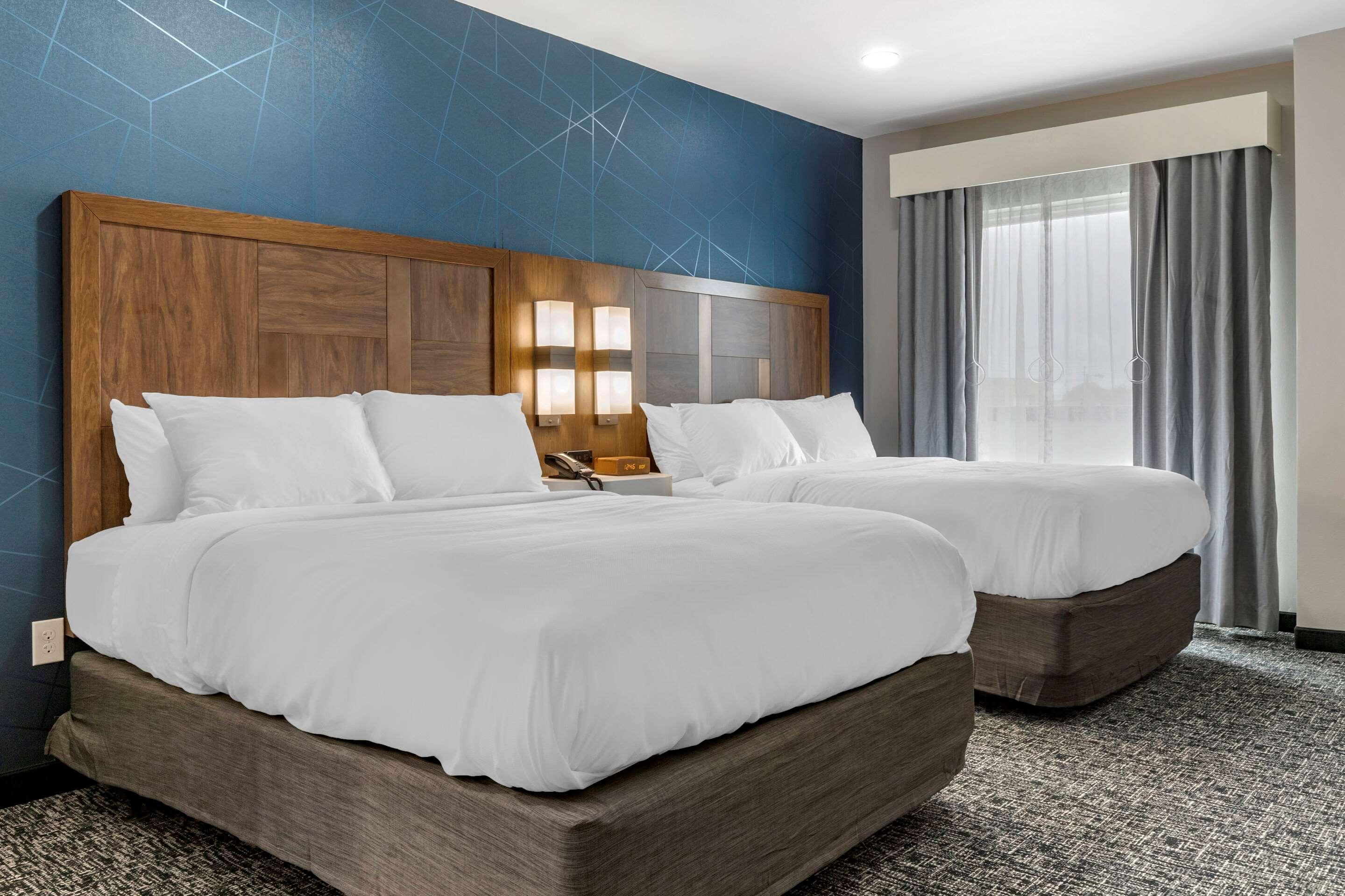 Comfort Suites Greenville Airport Экстерьер фото