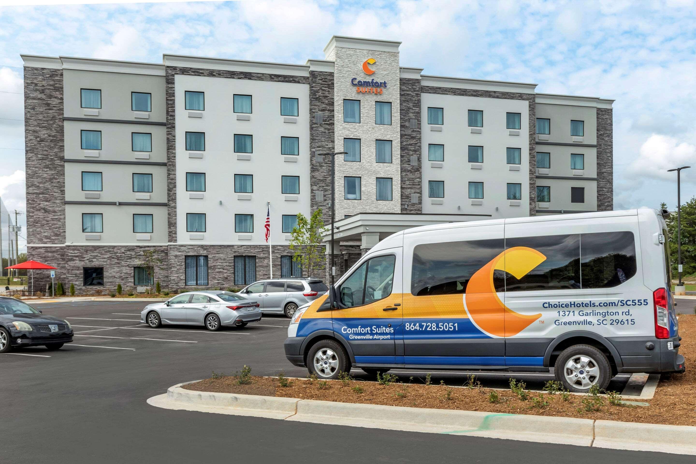 Comfort Suites Greenville Airport Экстерьер фото