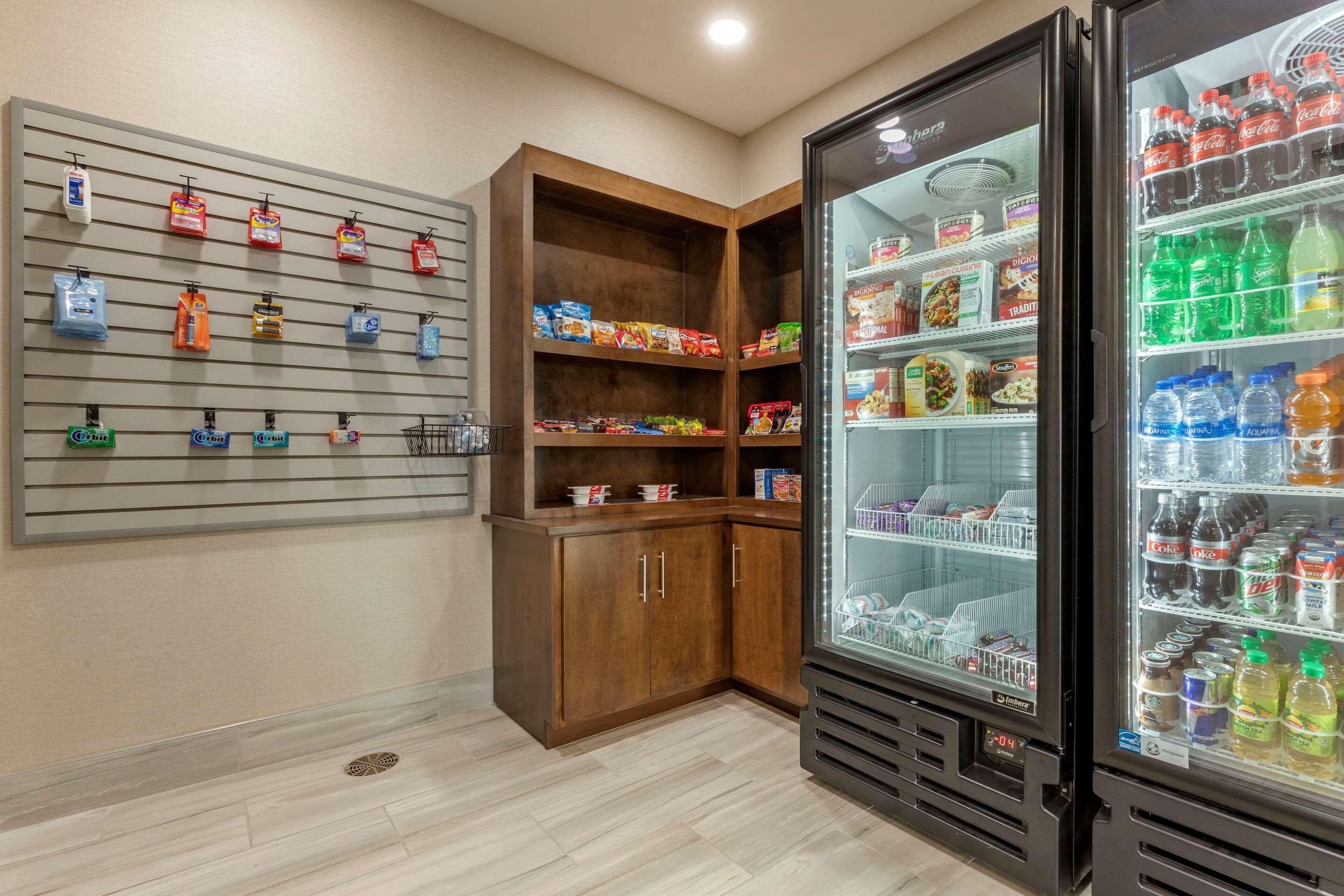 Comfort Suites Greenville Airport Экстерьер фото